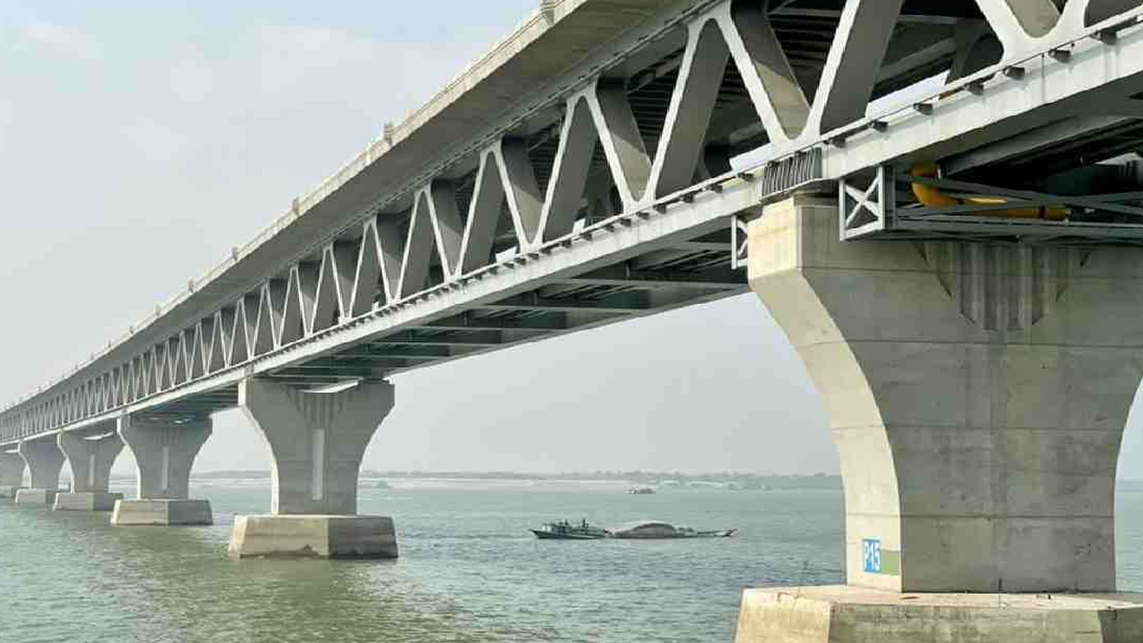 পদ্মার মহাকাব্য