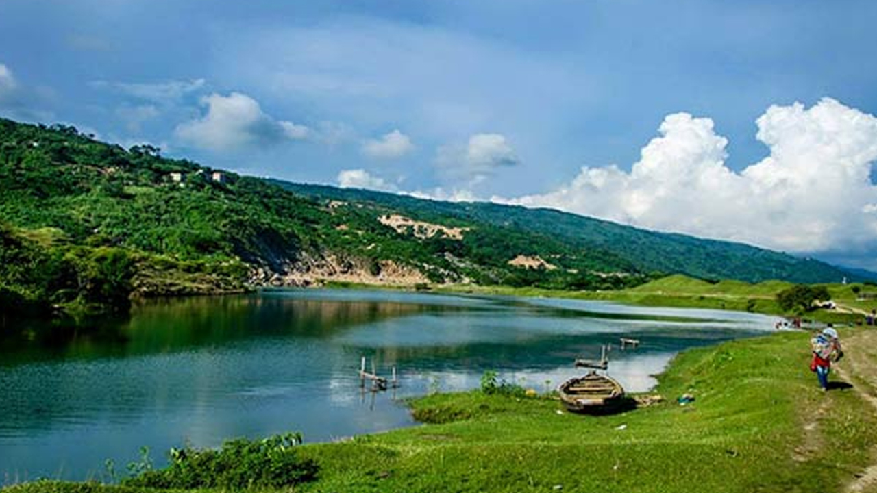 অনুপম এই দেশ