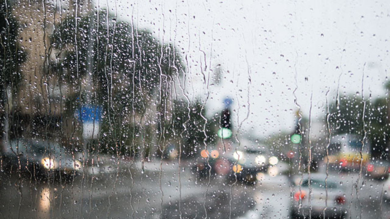 মেঘেরাও কাঁদতে জানে
