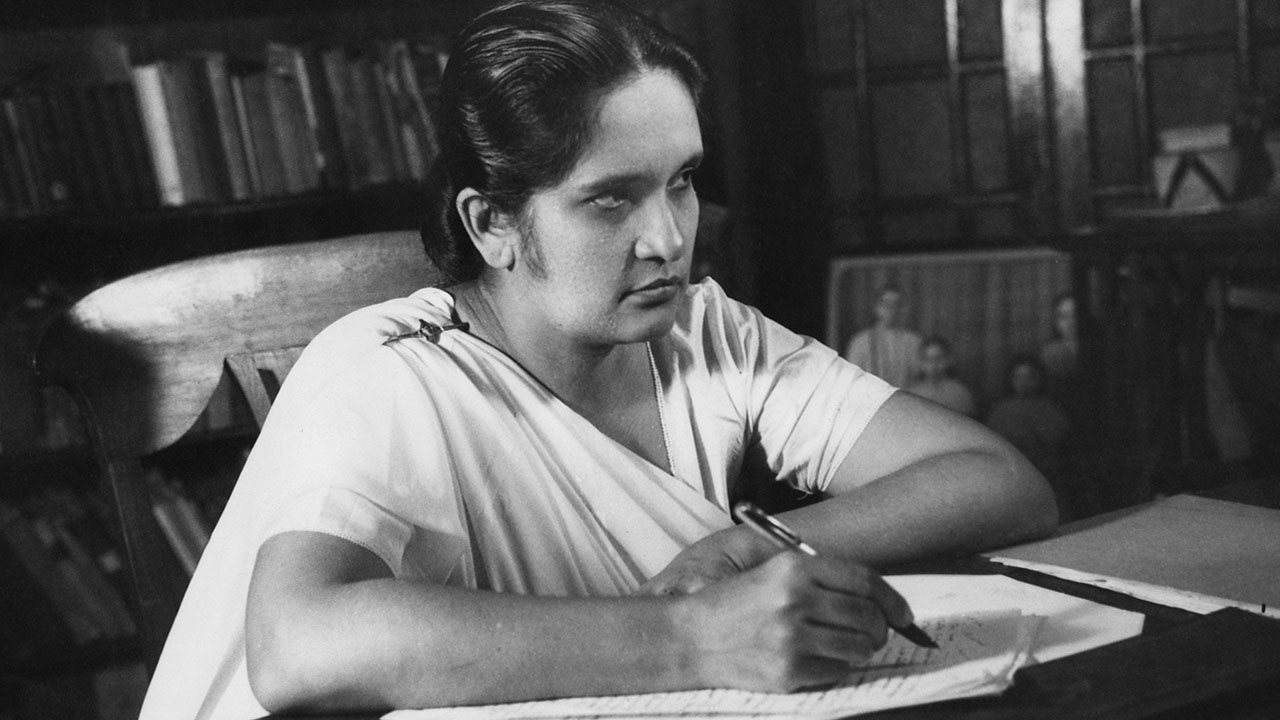 আধুনিক বিশ্বের প্রথম নারী রাষ্ট্রপ্রধান!