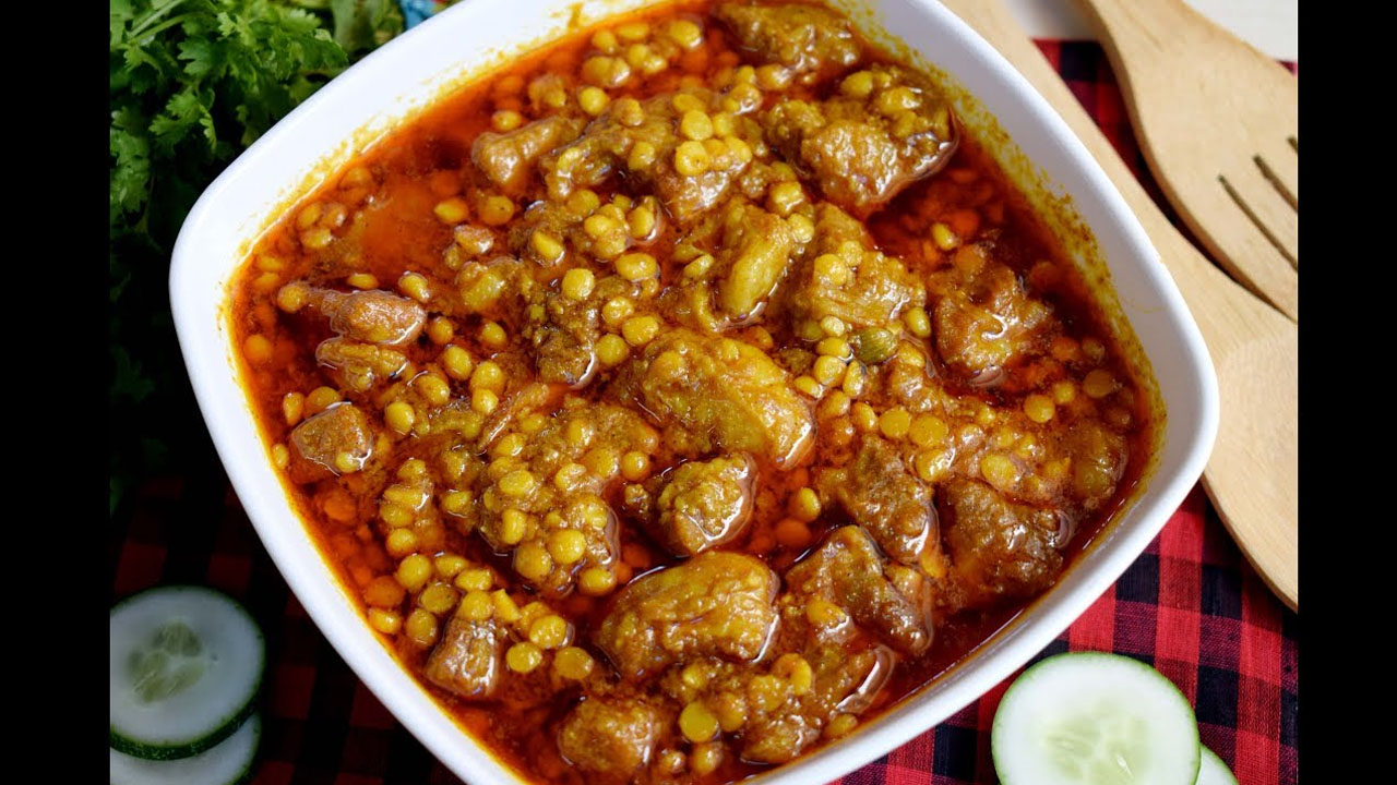 ছোলা বুট দিয়ে গরুর মাংস কষা