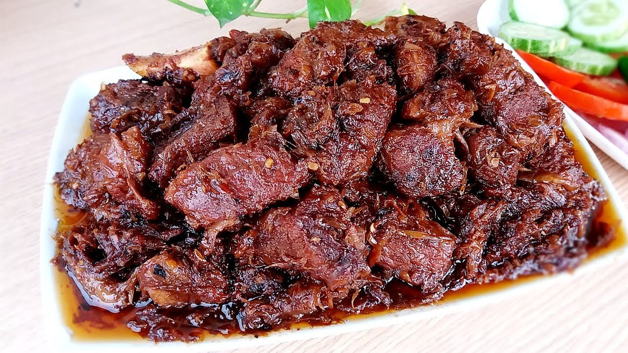 মাংসের ঝাল কালিয়া