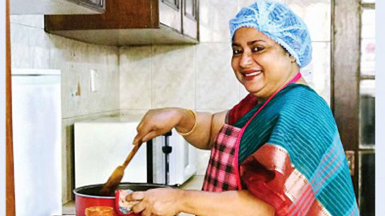 হোটেল-রেস্তোরাঁ: নারী উদ্যোক্তা-কর্মীর সংকটের শেষ কোথায়