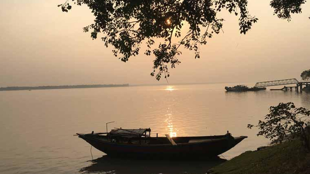 বাংলার পথেঘাটে
