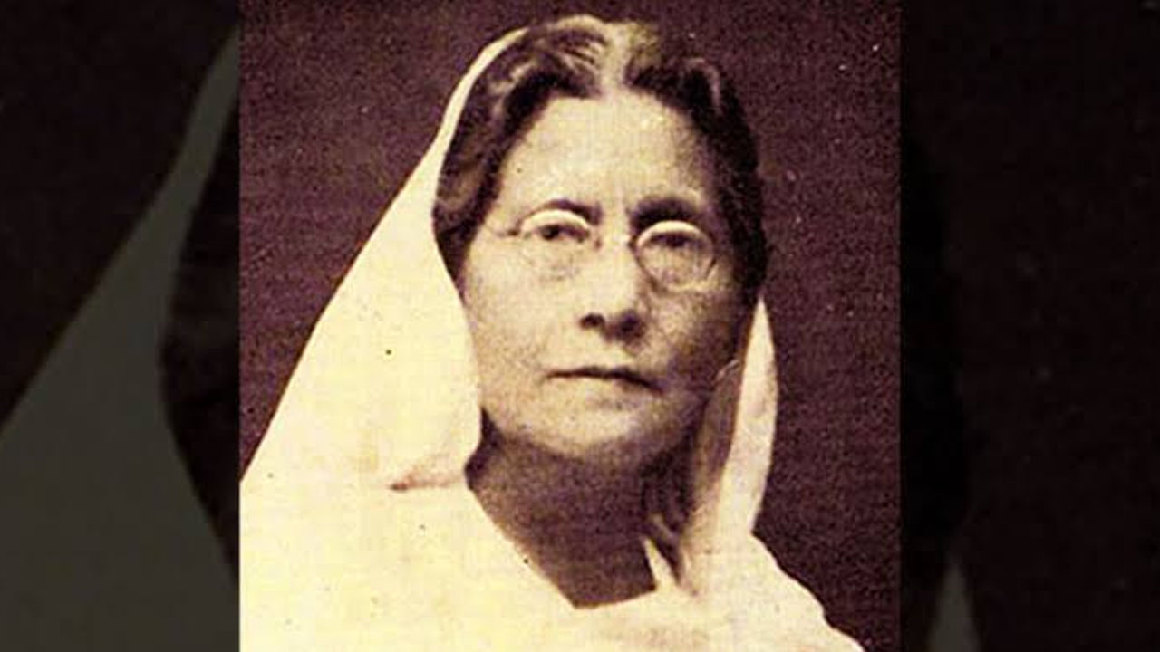 কামিনী রায়ের মৃত্যুবার্ষিকী আজ