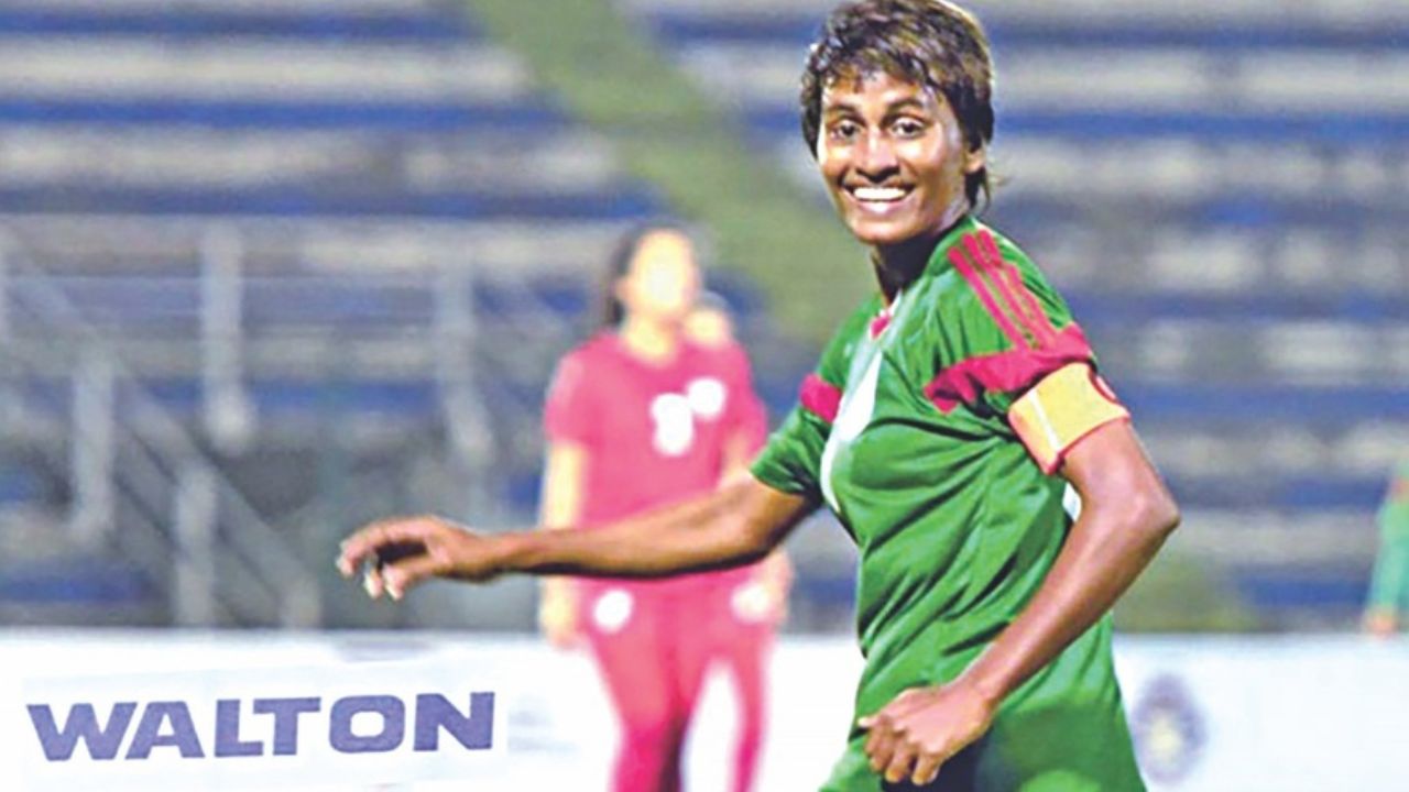ফুটবলার সাবিনা খাতুনের জন্মদিন আজ