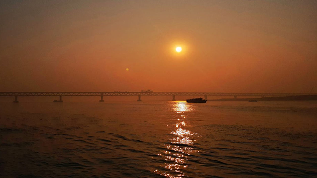 সোনালি সকাল