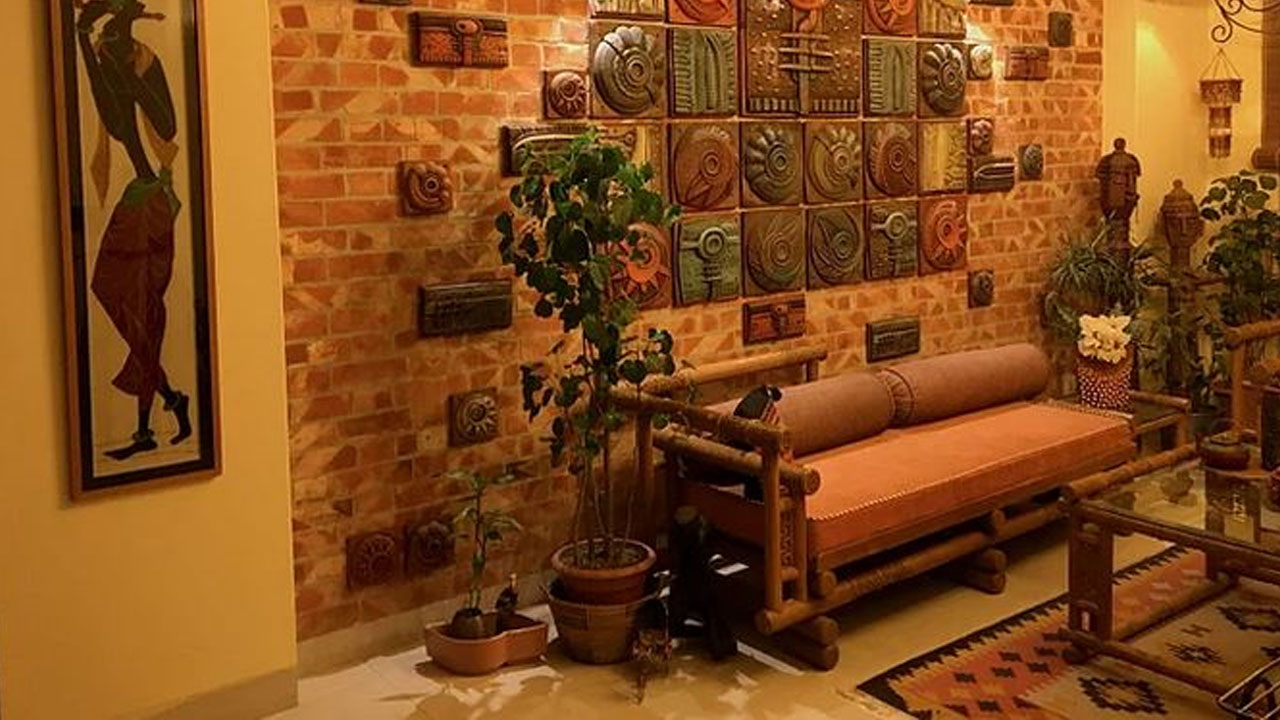 শতরঞ্জিতে অন্দরসজ্জা