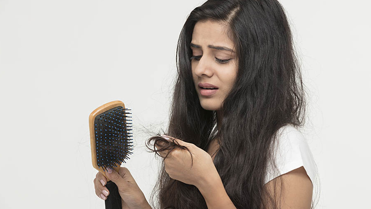 শীতে চুলের যত্নে করনীয়