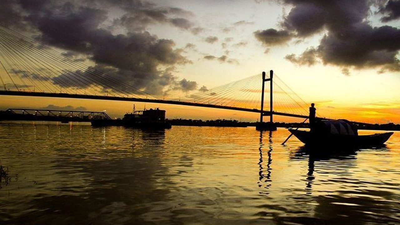 মা আমার দুই বাংলা