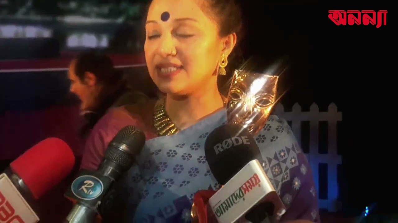 মঞ্চের শ্রেষ্ঠ অভিনেত্রী মনামী