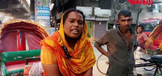 পেটের তাগিদে স্টিয়ারিং হাতে বেগম খালেদা