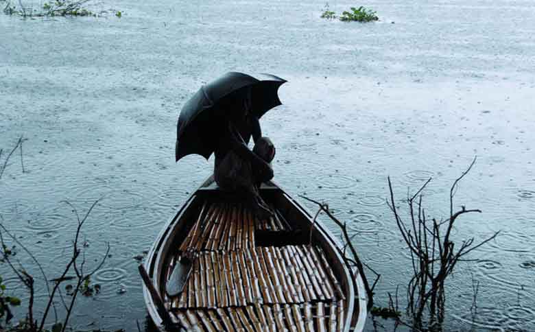শ্রাবণে এসো ফিরে