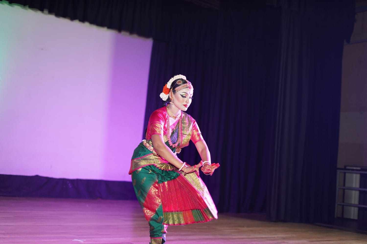 শাস্ত্রীয় নৃত্য নিয়ে  ঊষানের ভিন্নধর্মী আয়োজন
