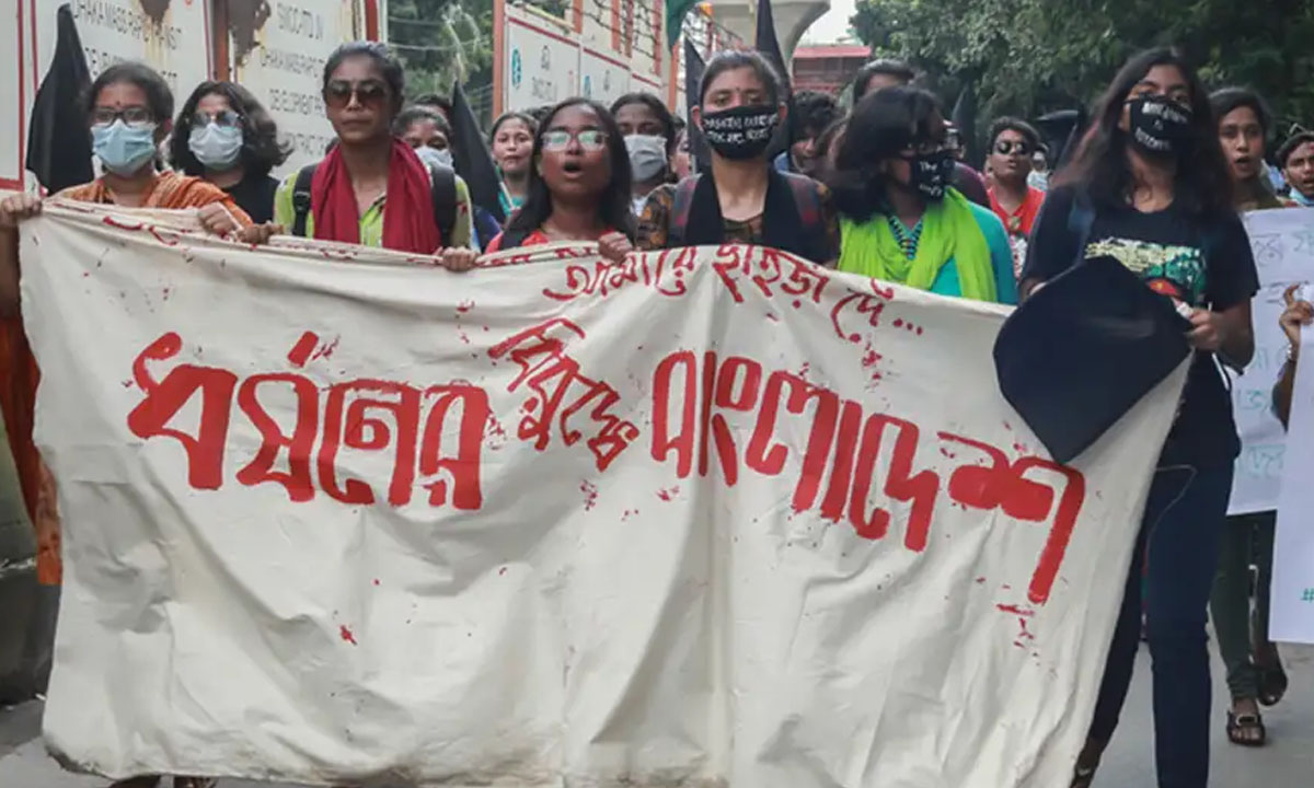 এগিয়ে যাওয়ার পথ দুর্গম, যাত্রীরা হুশিয়ার!