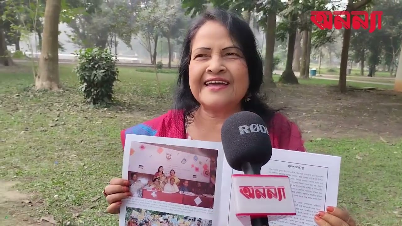 সাদা শাড়ি পরিধান থেকে কেন সরে যাচ্ছেন বয়স্ক নারীরা?