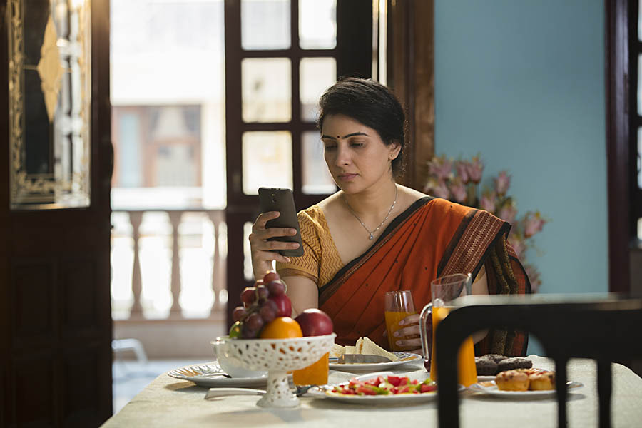 নারীরা পুষ্টির ঘাটতি পূরণে কী খাবেন