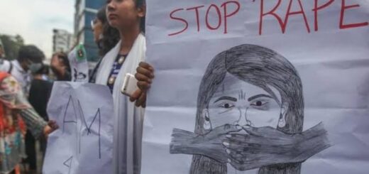 চোখেমুখে ফুটে উঠে ধর্ষকের অভিব্যক্তি