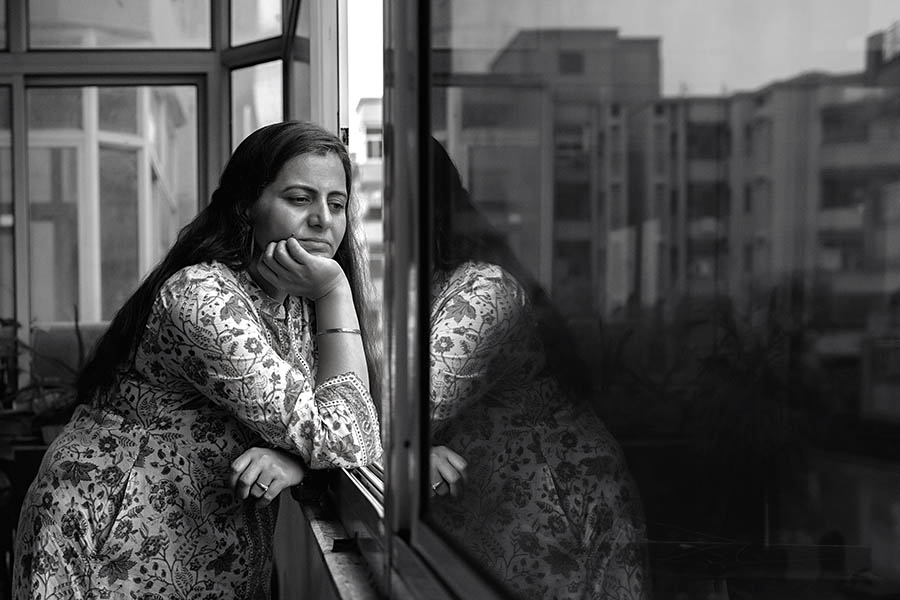 নারীর মনের খবর রাখে কে