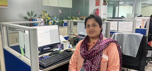 মেয়েকে ফ্রিল্যান্সিং শিখিয়ে সফল প্রযুক্তি পেশাজীবী হয়েছেন ফেরদৌস জাহান