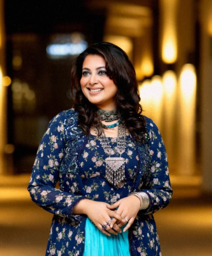 একদিনেই, চারগানে কণ্ঠ দিলেন কোনাল