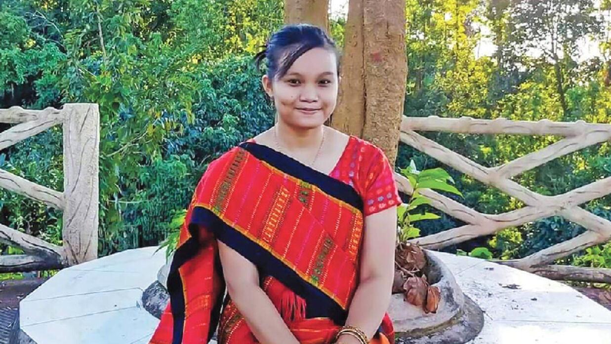 মিতা তঞ্চঙ্গ্যা দেশের প্রথম নারী ফরেস্টার হয়ে উঠলেন যেভাবে