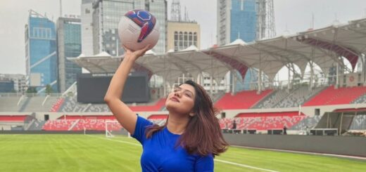 বাংলাদেশ বনাম সিঙ্গাপুর ম্যাচে ডিজিটাল হোস্ট হিসেবে মাহমুদা মাহা