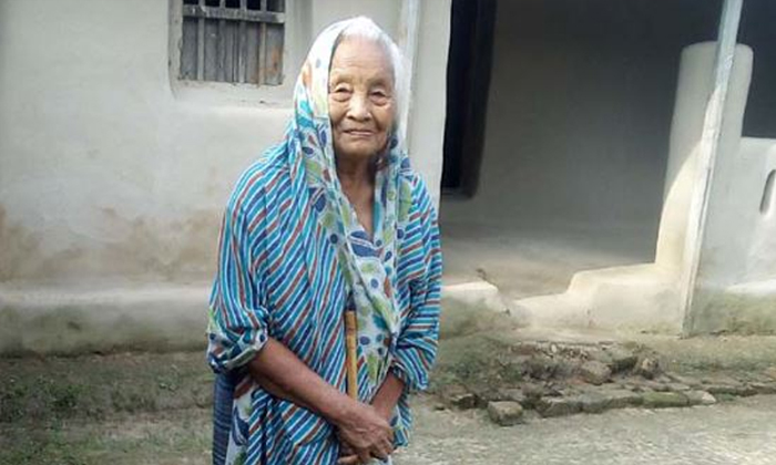 মহীয়সী নারীর বিদায়, হাতে নেয়া হলো না অনন্যা শীর্ষদশ